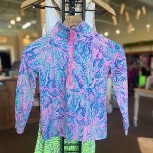Lilly Pulitzer Quarter Zip Pullover - Youth Large